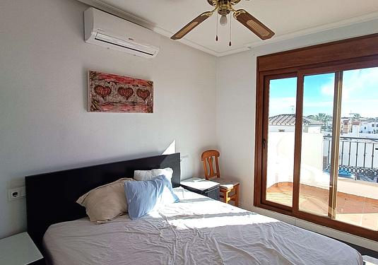 Villa in Algorfa