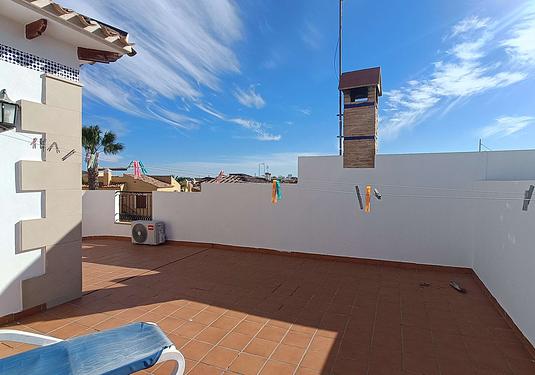 Villa in Algorfa
