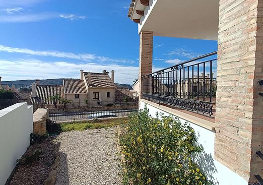 Villa in Algorfa
