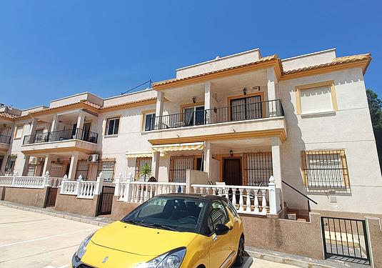 Apartment in Algorfa