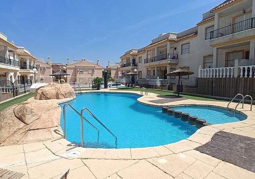 Apartment in Algorfa