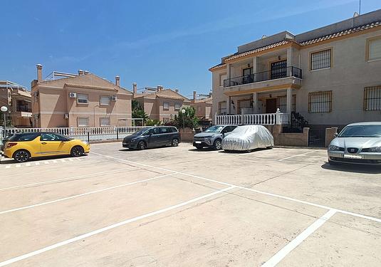 Apartment in Algorfa