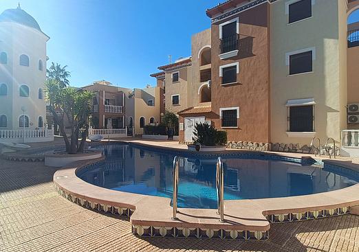 Apartment in Los Alcazares