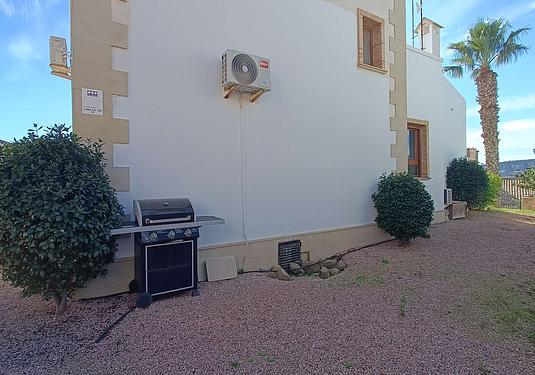 Villa in Algorfa