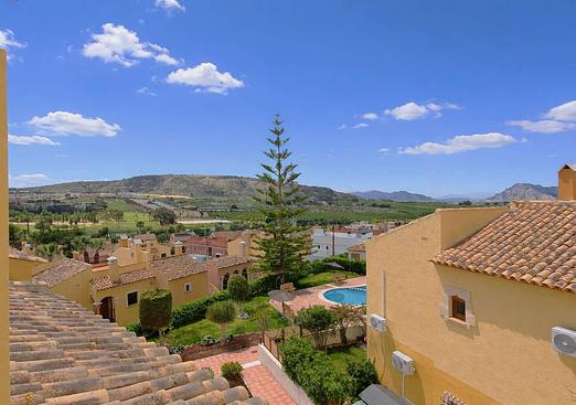 Apartment in Algorfa