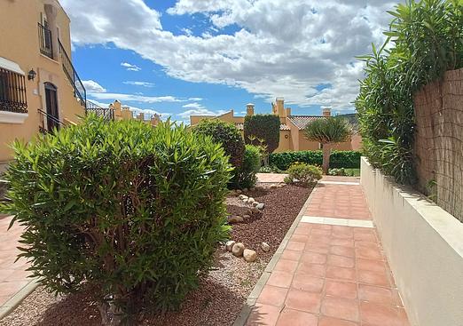 Apartment in Algorfa