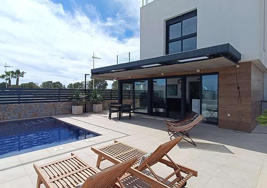 Villa in Algorfa