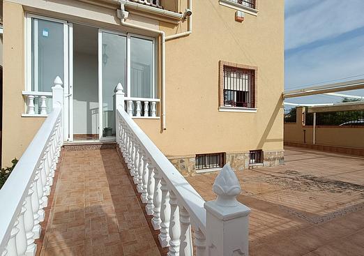 Villa in Orihuela Costa
