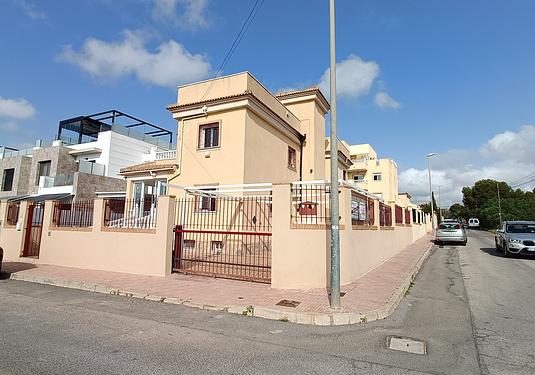 Villa in Orihuela Costa
