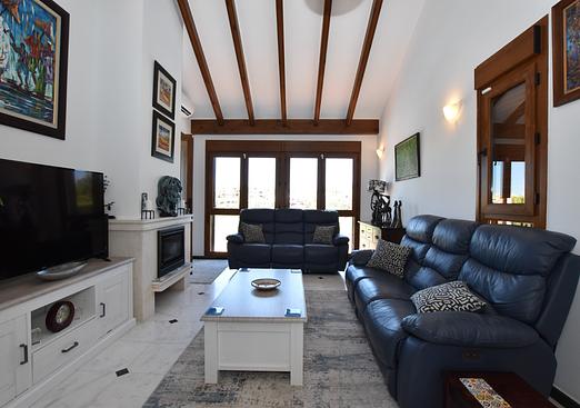 Villa in Algorfa