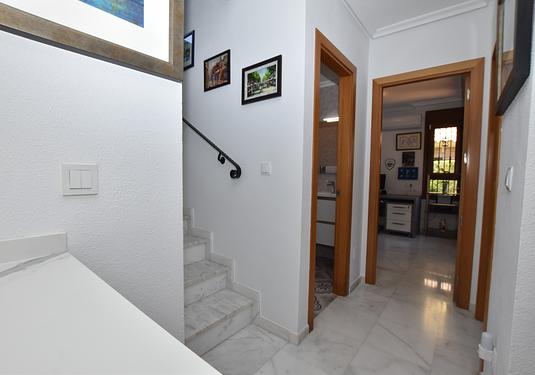 Villa in Algorfa