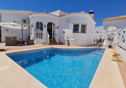 Villa in Orihuela Costa