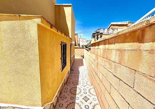 Villa in Los Balcones