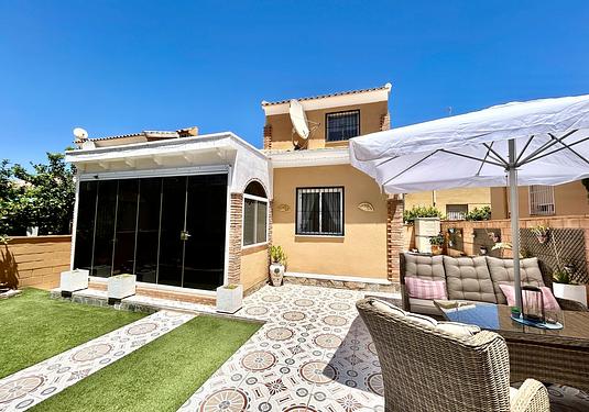 Villa in Los Balcones