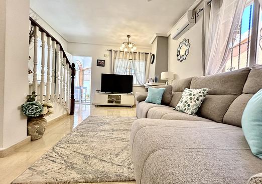 Villa in Los Balcones