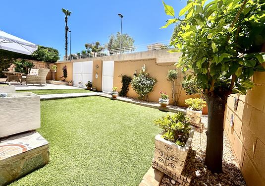 Villa in Los Balcones