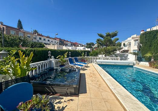 Town house in Torrevieja