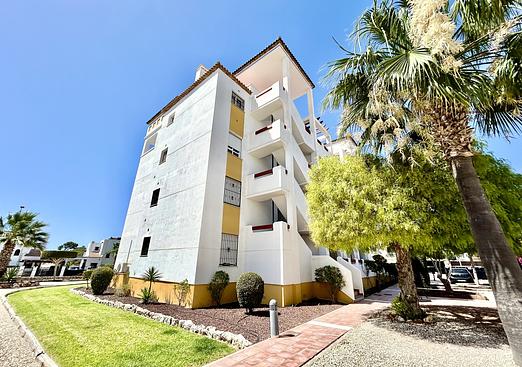 Apartment in Villamartin