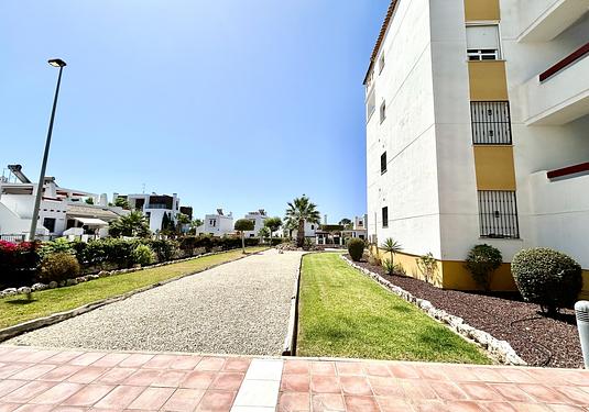 Apartment in Villamartin