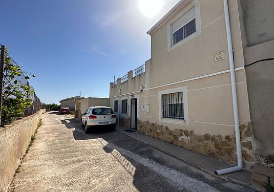 Town house in Benejuzar