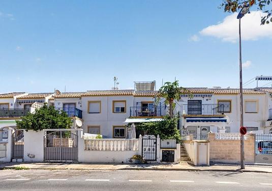 Apartment penthouse in Torrevieja