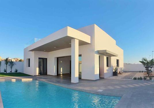 Villa in Rafal