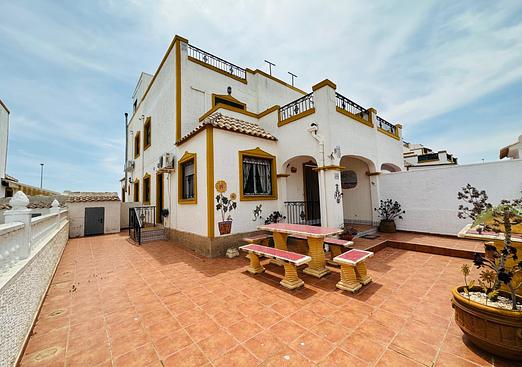 Town house in Orihuela