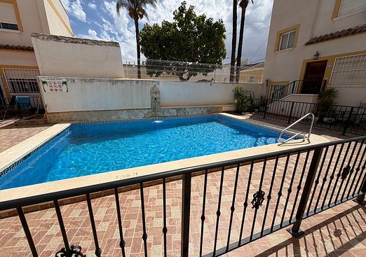 Town house in Torremendo