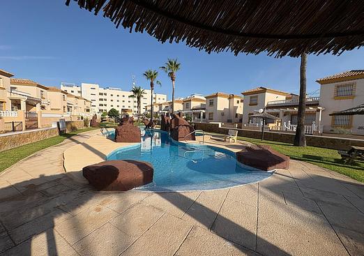 Apartment in Orihuela Costa