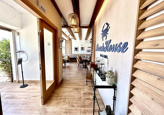 Commercial in Cabo Roig