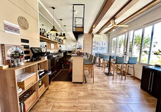 Commercial in Cabo Roig