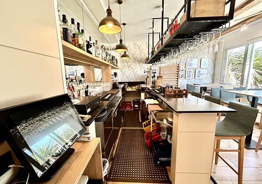 Commercial in Cabo Roig