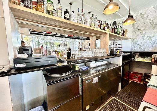 Commercial in Cabo Roig