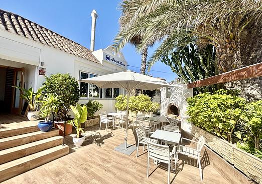 Commercial in Cabo Roig
