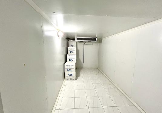 Commercial in Cabo Roig