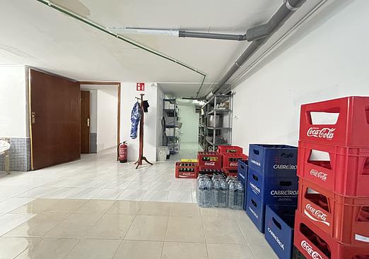 Commercial in Cabo Roig
