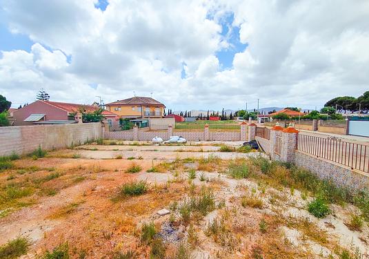 Land in Los Urrutias