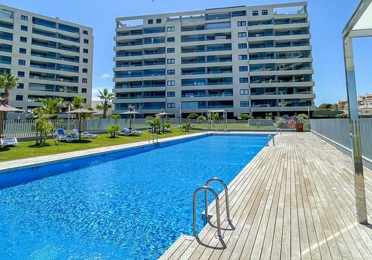 Apartment in Orihuela Costa