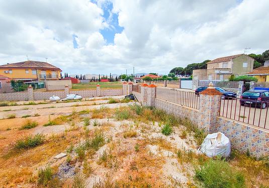 Land in Los Urrutias