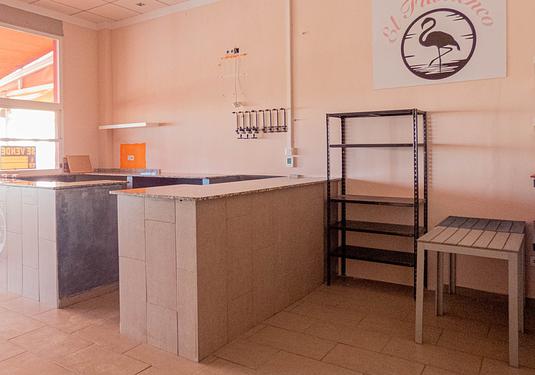 Commercial in Algorfa