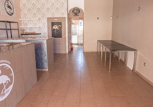 Commercial in Algorfa