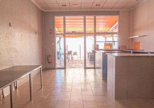 Commercial in Algorfa
