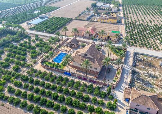 Villa in Molins