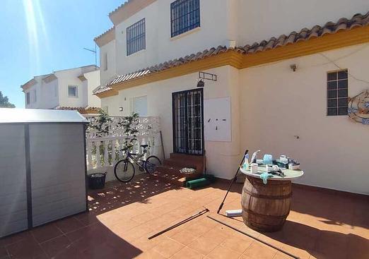 Town house in Playa Flamenca