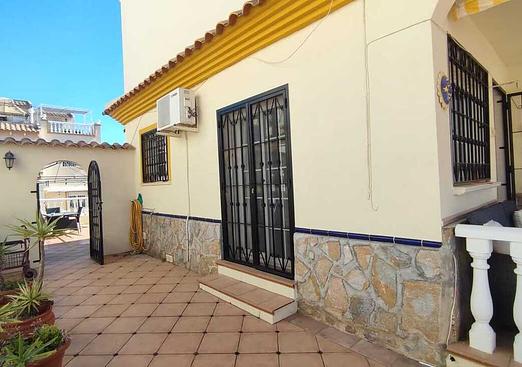Town house in Playa Flamenca