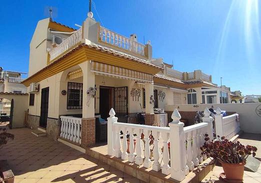 Town house in Playa Flamenca