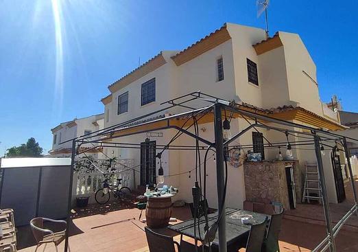 Town house in Playa Flamenca