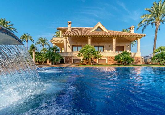 Villa in Molins