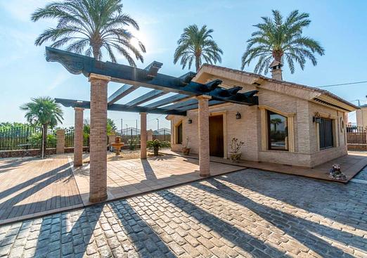 Villa in Molins