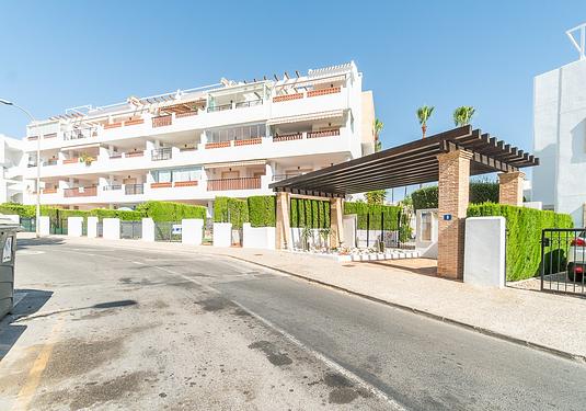 Apartment in Orihuela Costa